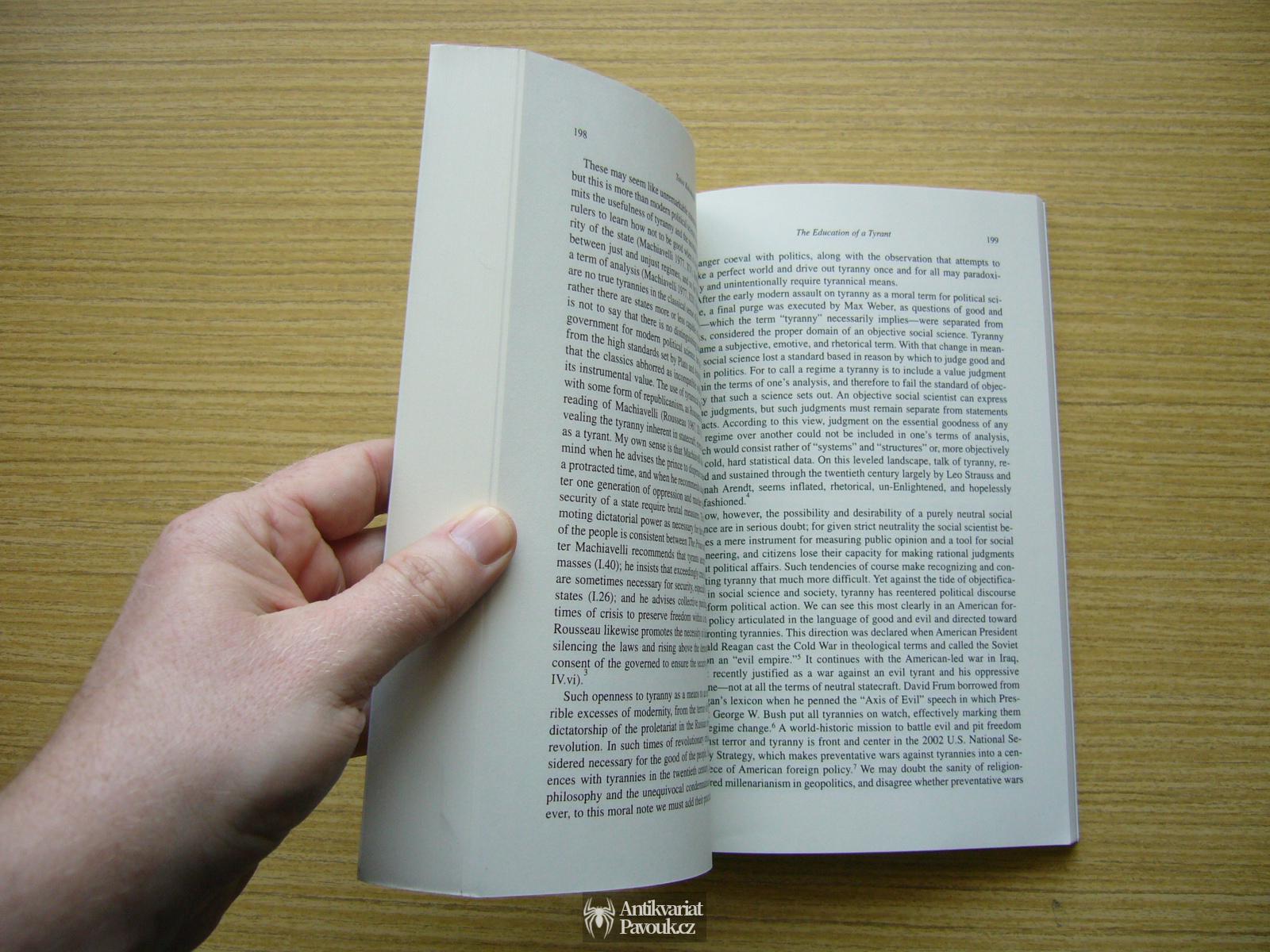 Toivo Koivukoski, David Edward Tabachnick - Confronting Tyranny | 2005, anglicky