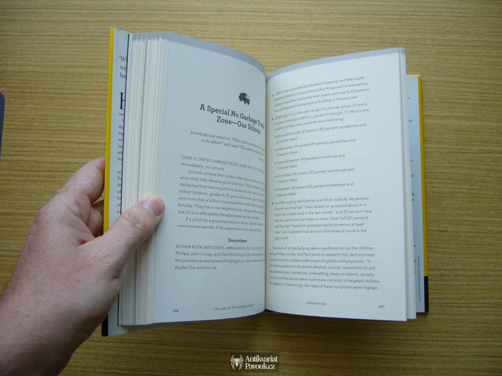 David J. Pollay - The Law of the Garbage Truck | 2007, anglicky