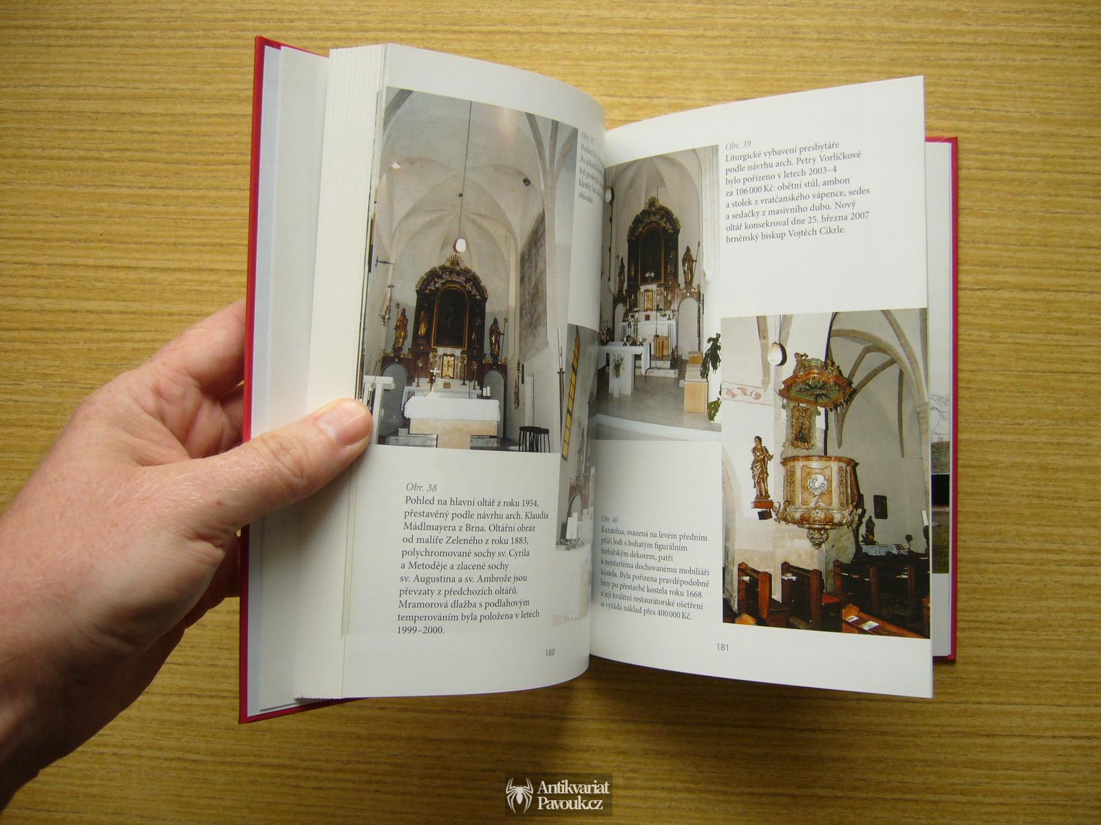 Jiří Mareček, Karel Maráz, Irena Sklenská - Z historie farního kostela sv. Jakuba Většího v Pohořelicích | 2011
