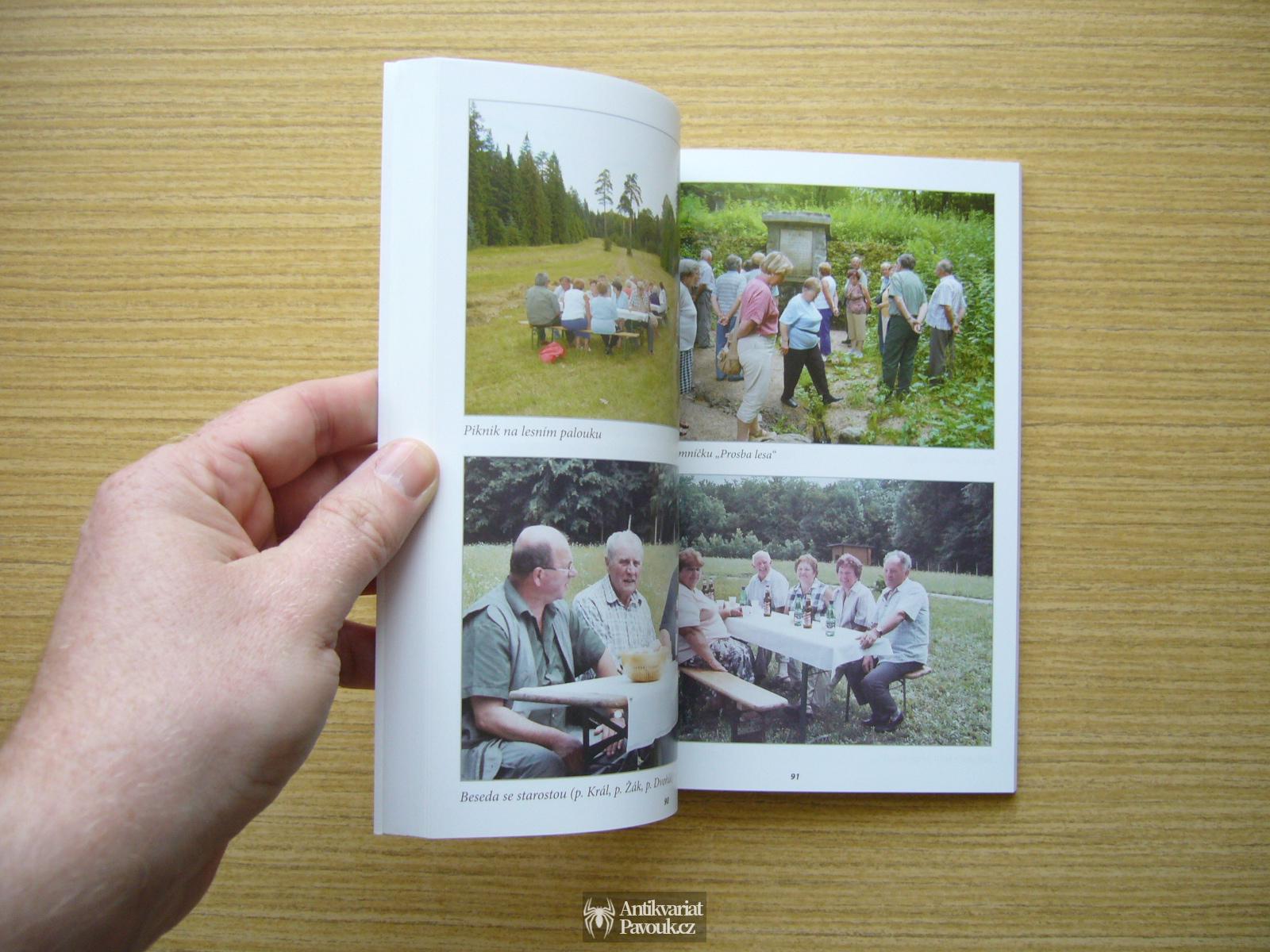 Jan Dvořák - Historie obce Sentice ve fotografii | 2009